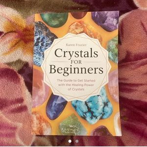 a crystal book for beginners! it’s really helpful